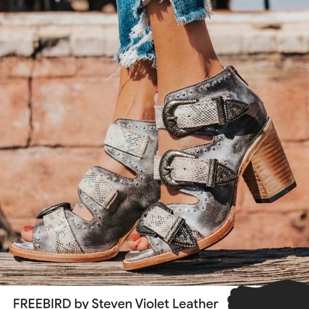 Freebird violet sandals